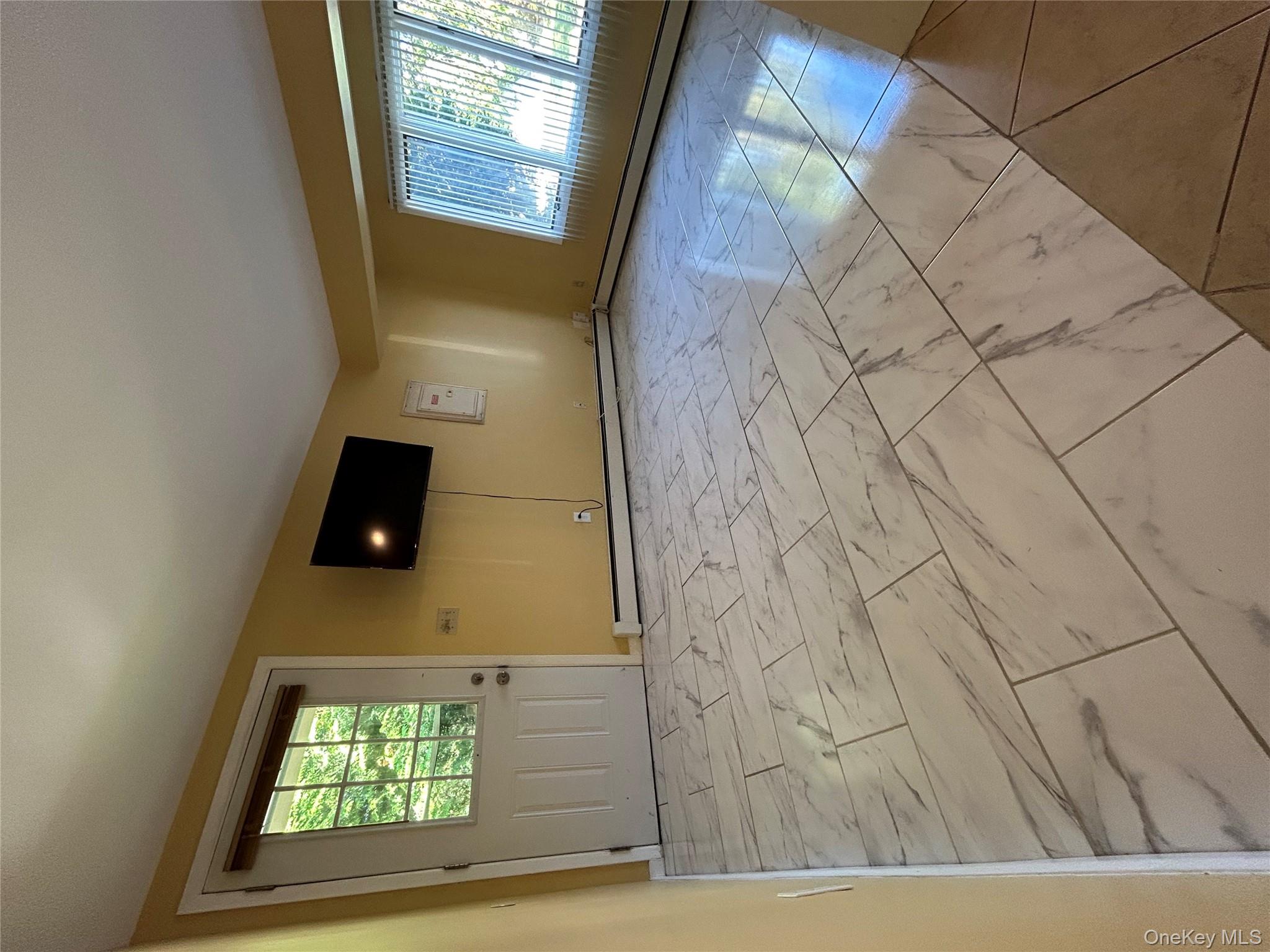 #6 photo, 34 Colorado Avenue, Bay Shore , NY 11706