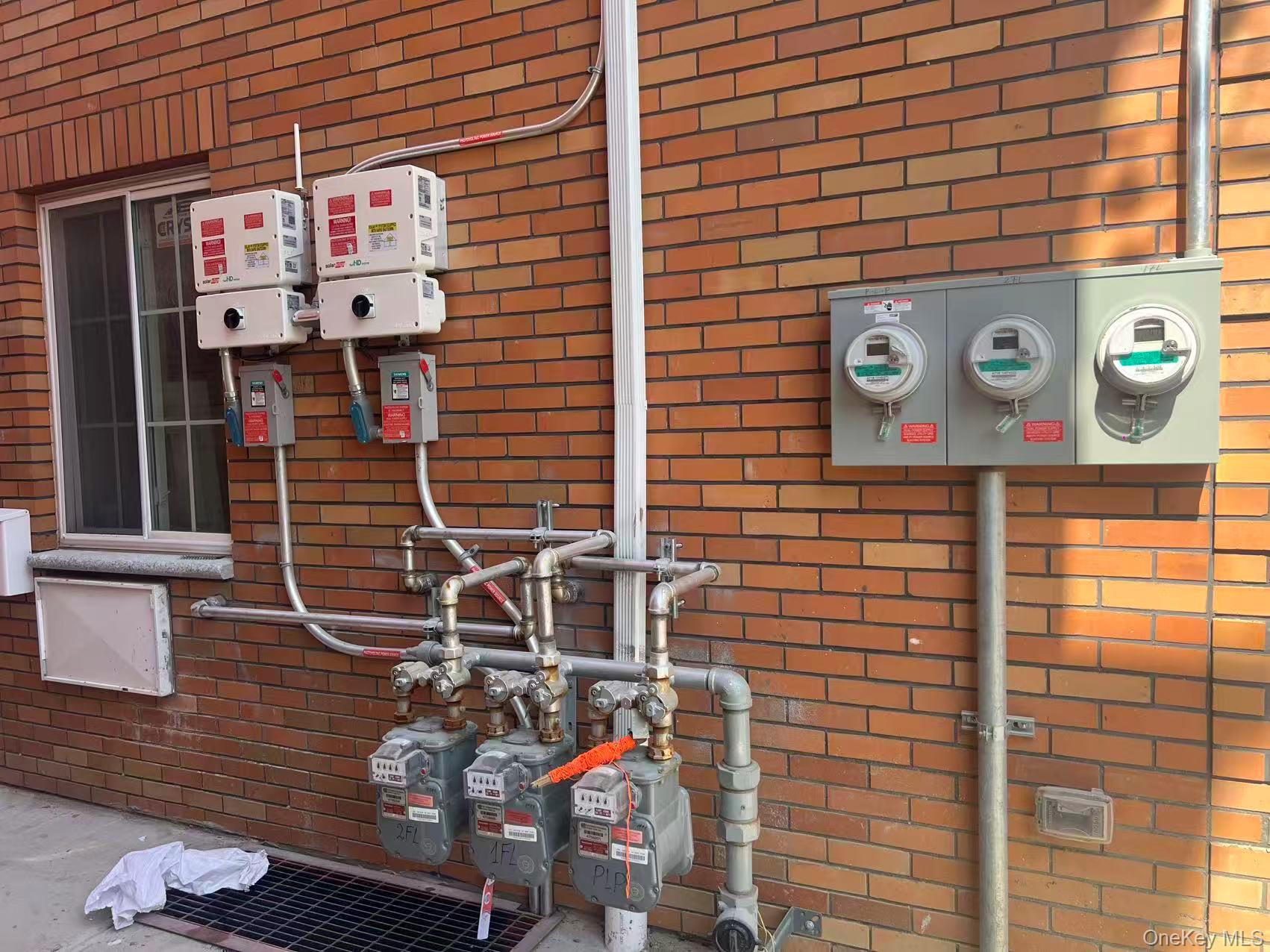 #2 photo, 1111 Clarence Avenue, Bronx , NY 10465