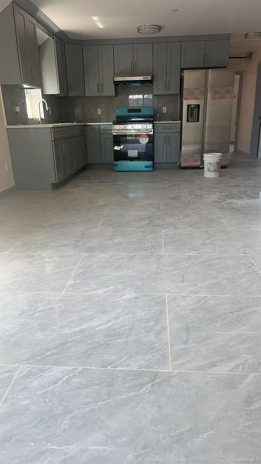 #8 photo, 1111 Clarence Avenue, Bronx , NY 10465