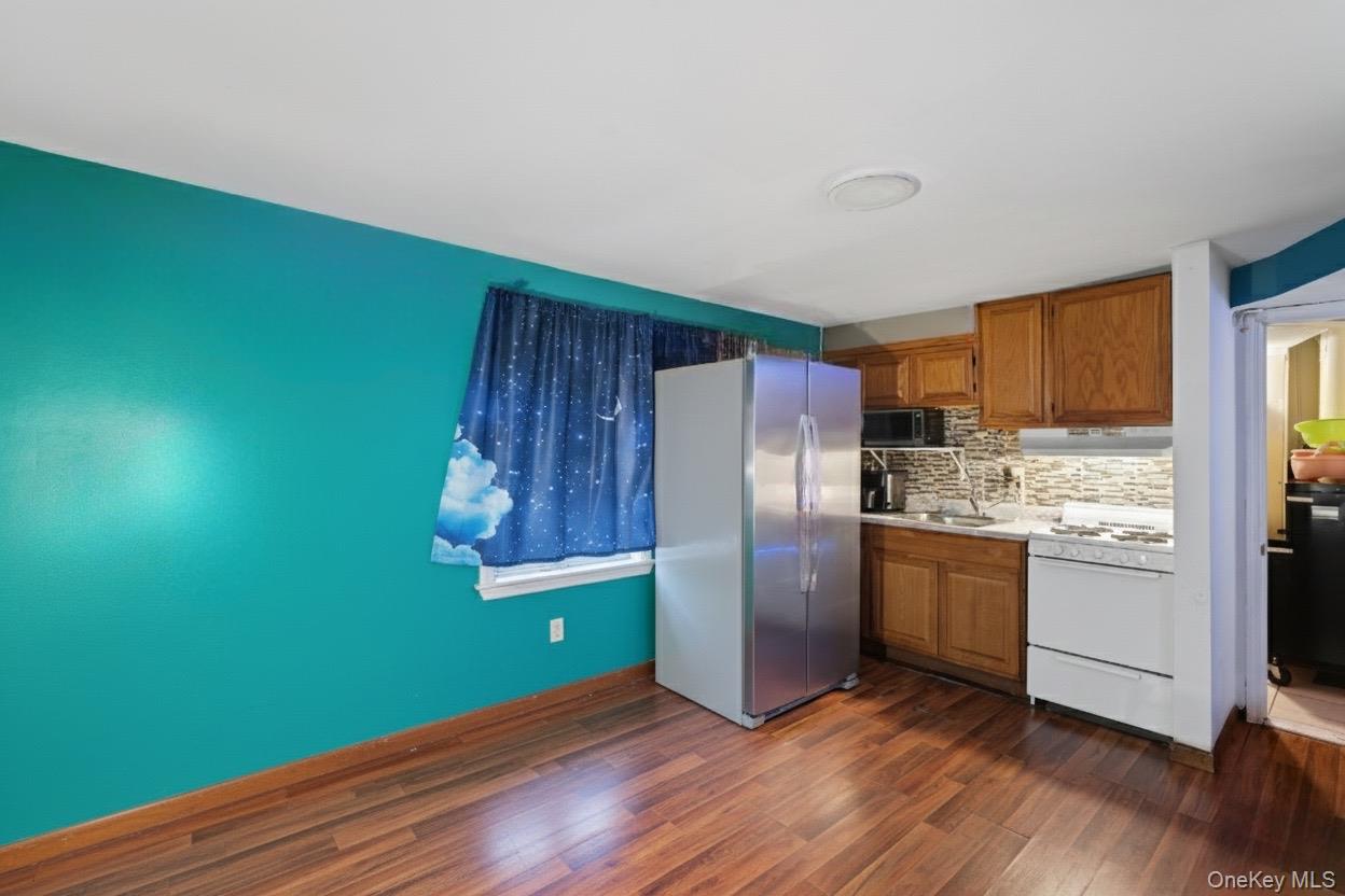 #14 photo, 167 Gibson Avenue, Brentwood , NY 11717