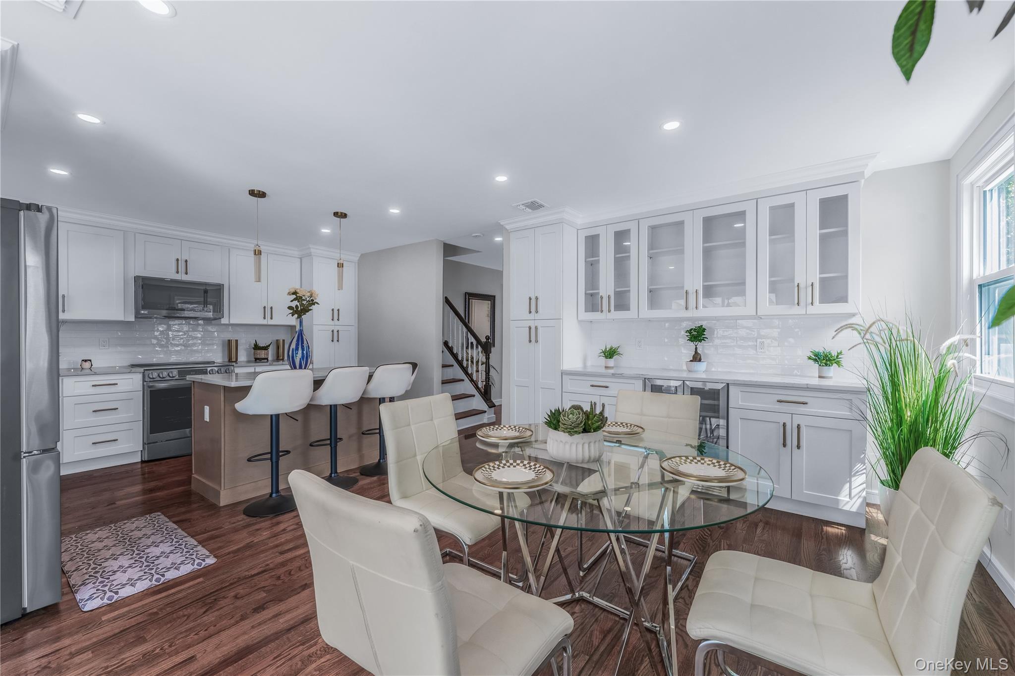 #12 photo, 2 Polo Street, Dix Hills , NY 11746