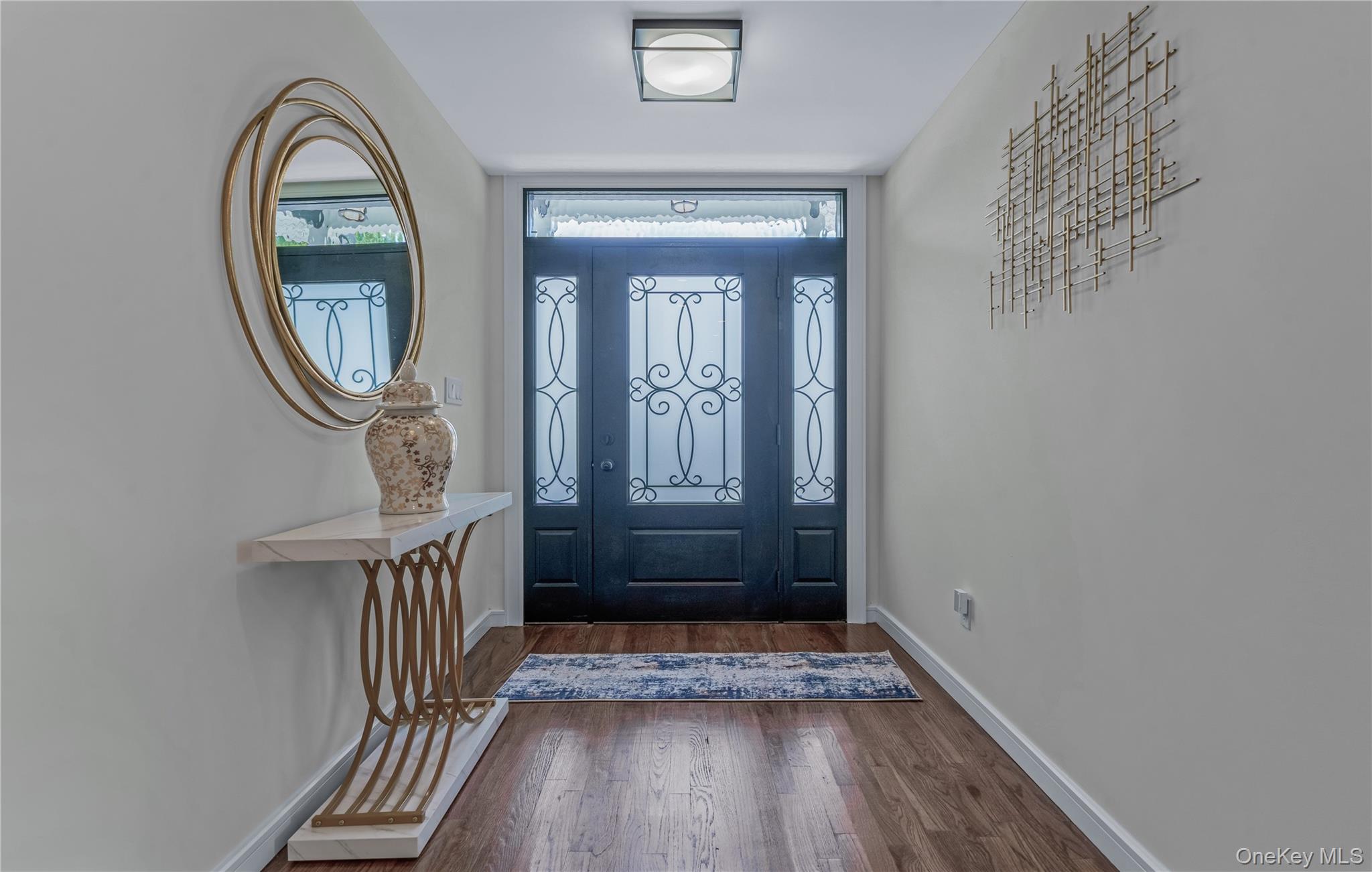 #7 photo, 2 Polo Street, Dix Hills , NY 11746