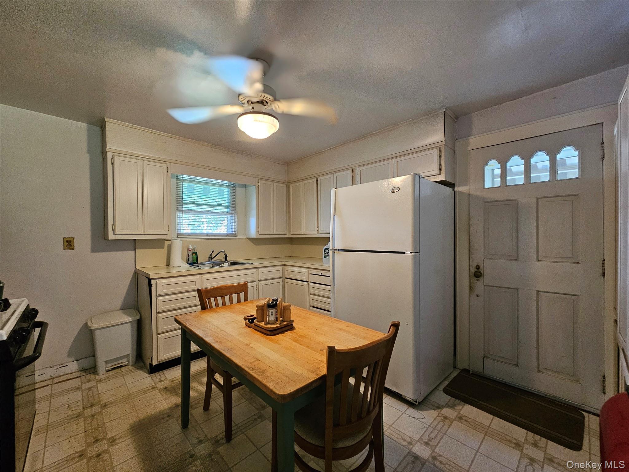 #10 photo, 28 Cross Street, Locust Valley , NY 11560