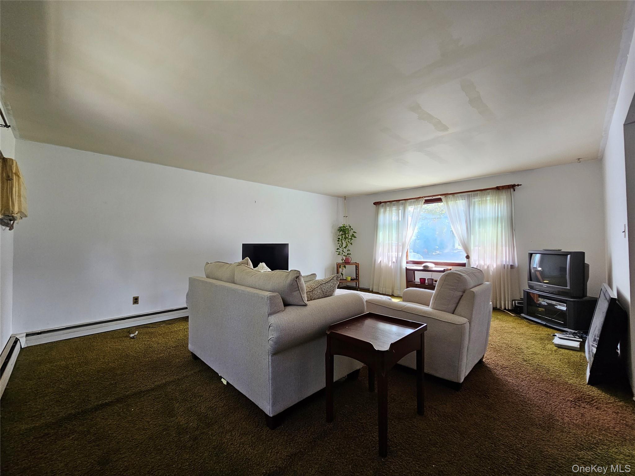 #6 photo, 28 Cross Street, Locust Valley , NY 11560