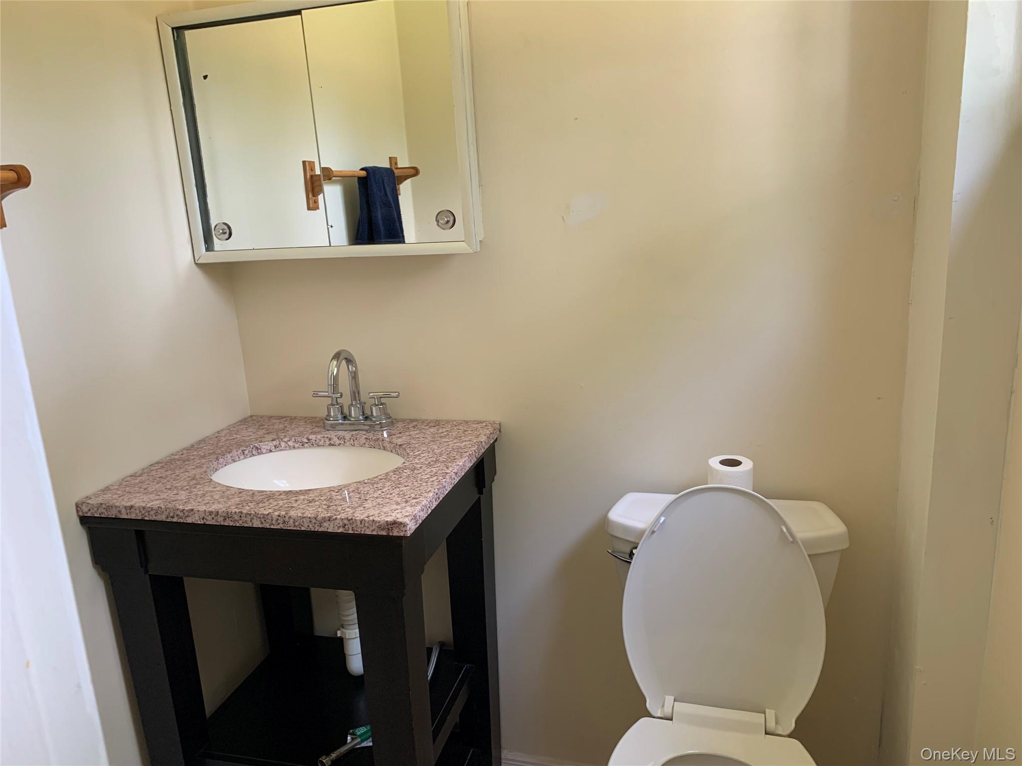 #6 photo, 27 Monterey Lane, Centereach , NY 11720