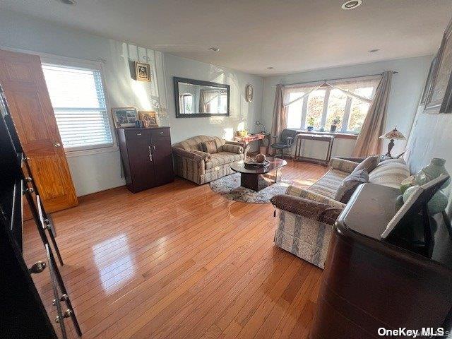 #6 photo, 163-39 21st Avenue, クイーンズ区 Whitestone , NY 11357