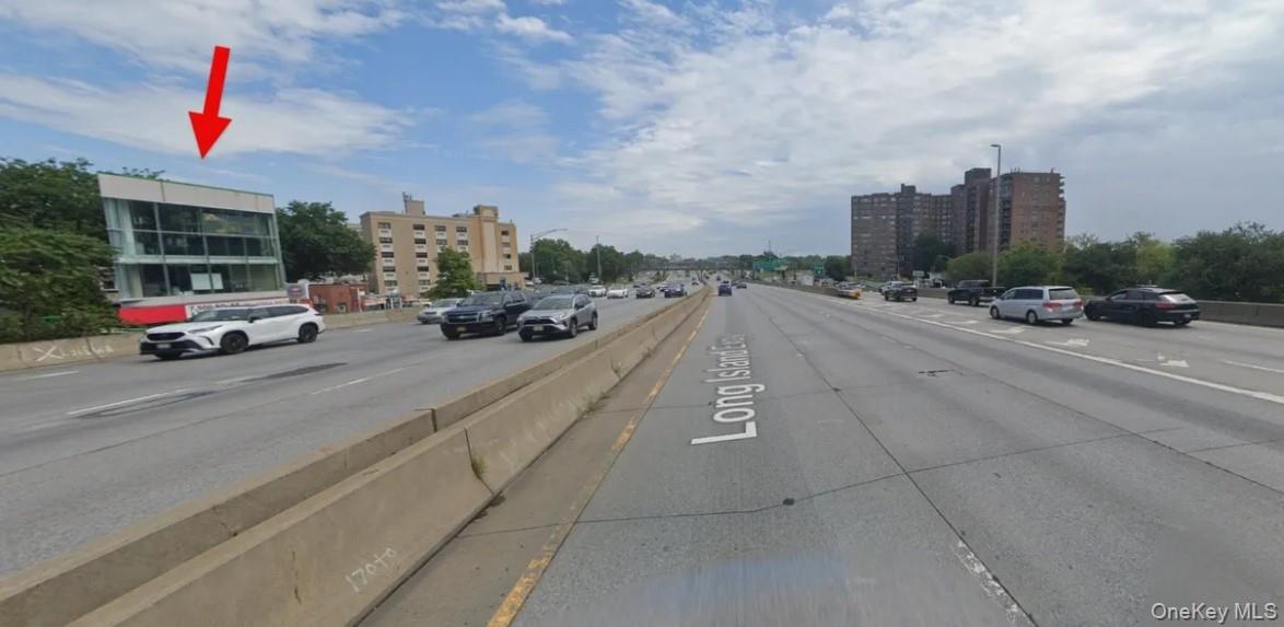 #2 photo, 110-29 Horace Harding Expy, クイーンズ区 Corona , NY 11368