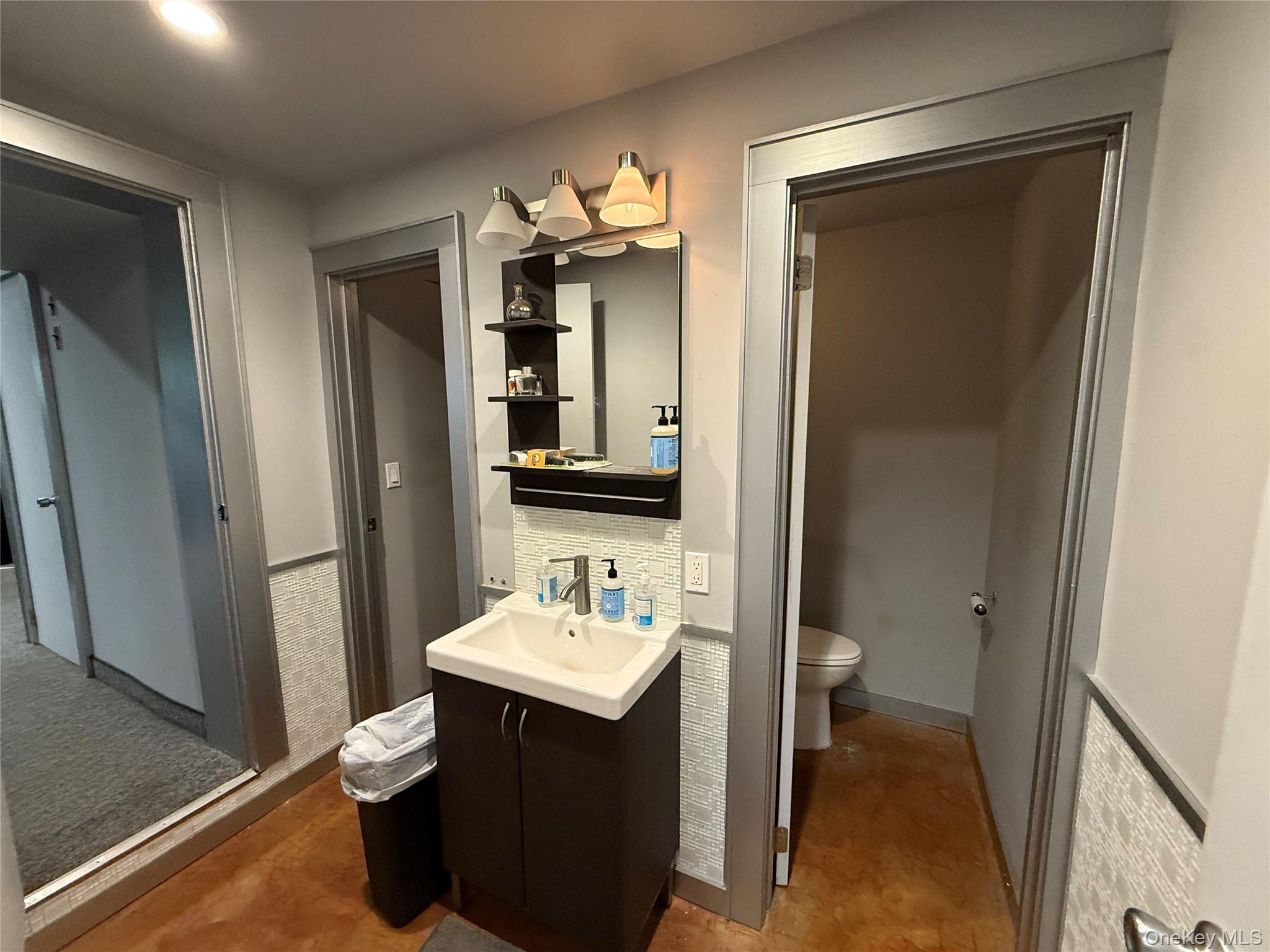 #14 photo, 104 Bellerose Avenue, East Northport , NY 11731