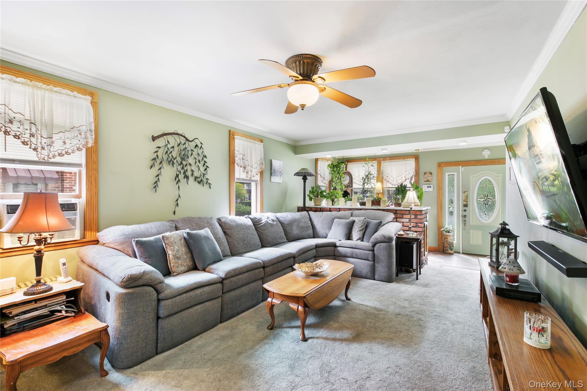 #3 photo, 22 3rd Avenue, Central Islip , NY 11722