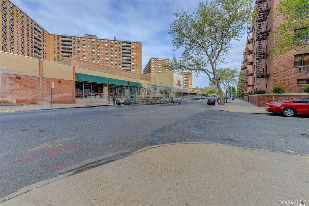 #20 photo, 99-10 60th Avenue, クイーンズ区 Corona , NY 11368