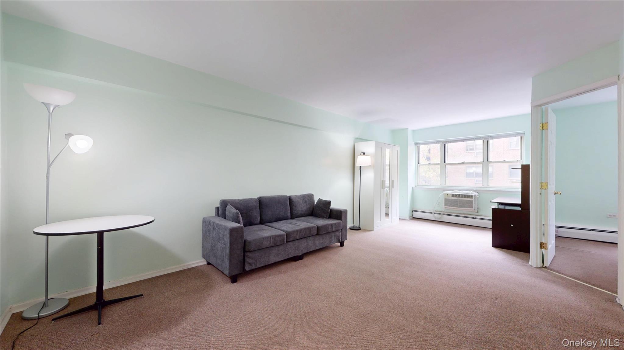 #5 photo, 99-10 60th Avenue, クイーンズ区 Corona , NY 11368