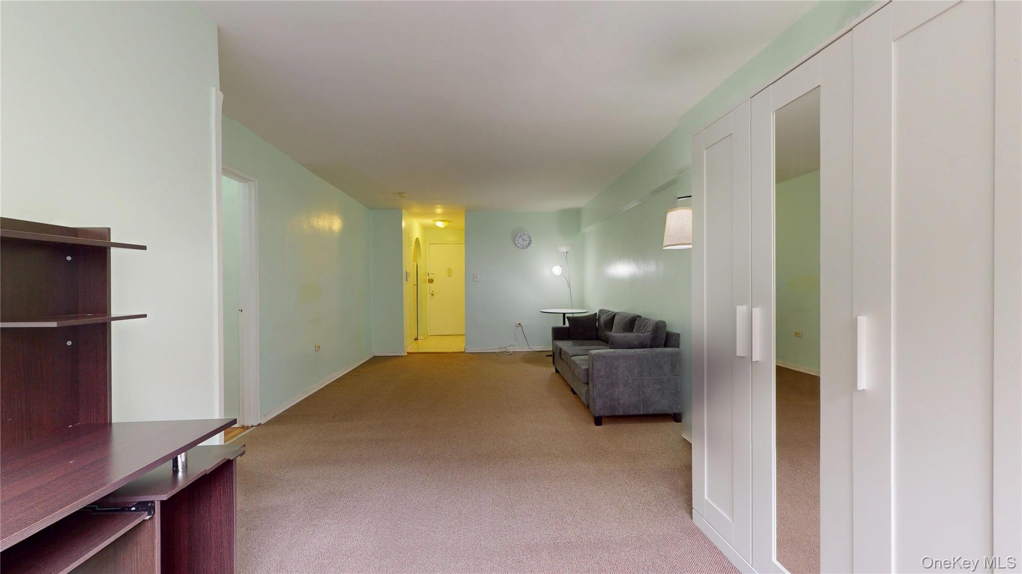 #7 photo, 99-10 60th Avenue, クイーンズ区 Corona , NY 11368