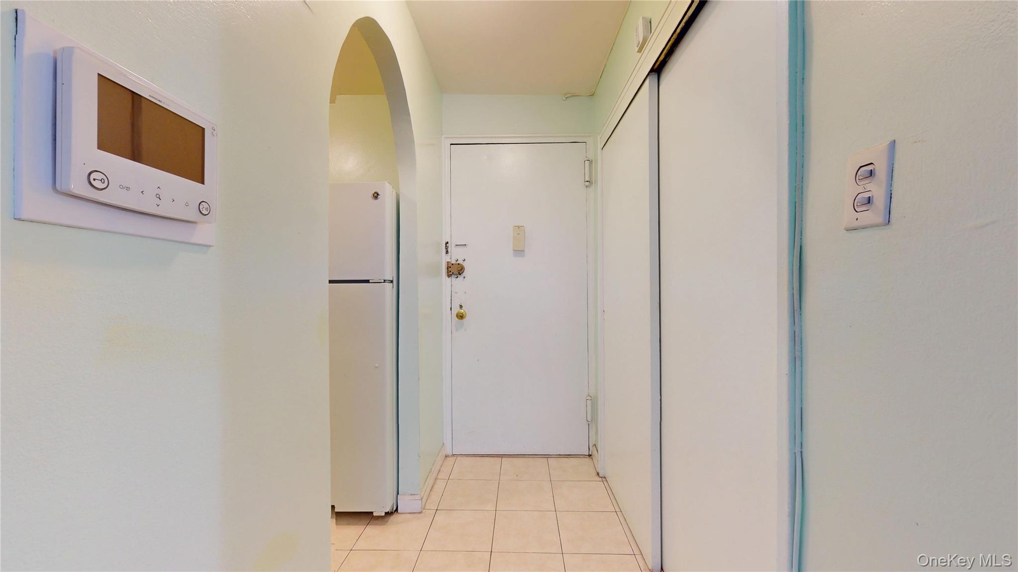 #8 photo, 99-10 60th Avenue, クイーンズ区 Corona , NY 11368