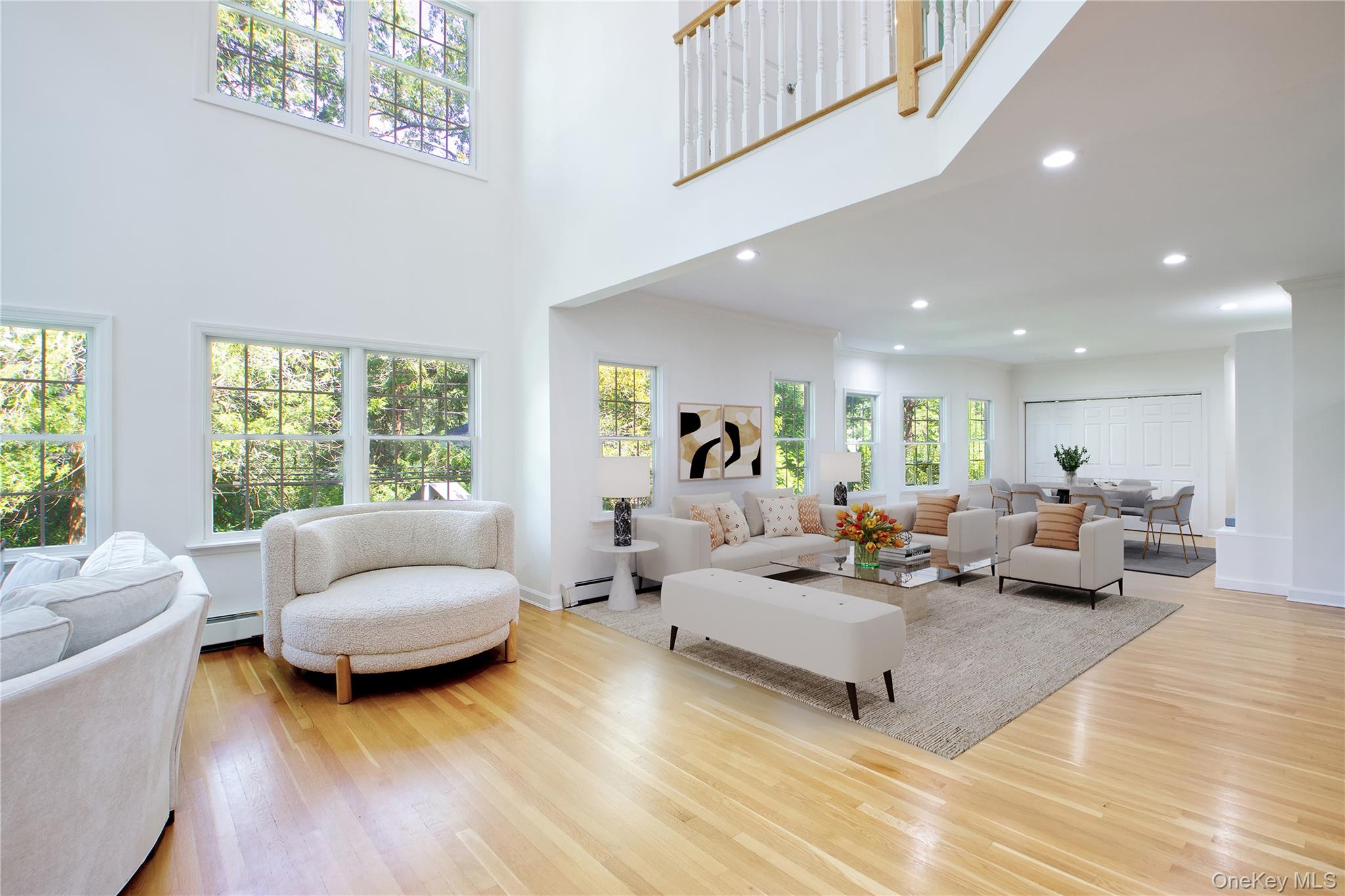 #4 photo, 39 Squirrel Hill Road, East Hills , NY 11577