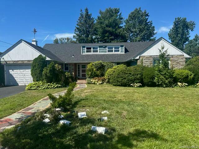 #16 photo, 215 N Brookside Avenue, नासाउ काउंटी Freeport , NY 11520