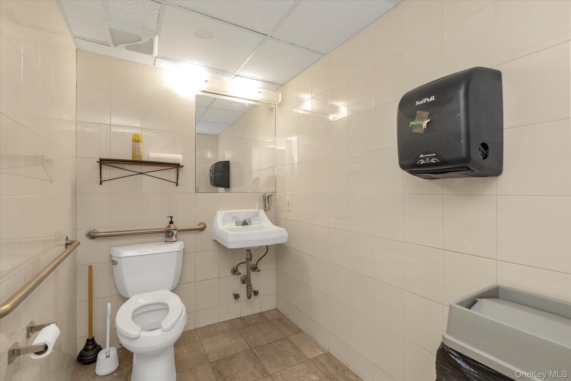 #16 photo, 133-47 Sanford Avenue, クイーンズ区 Flushing , NY 11355