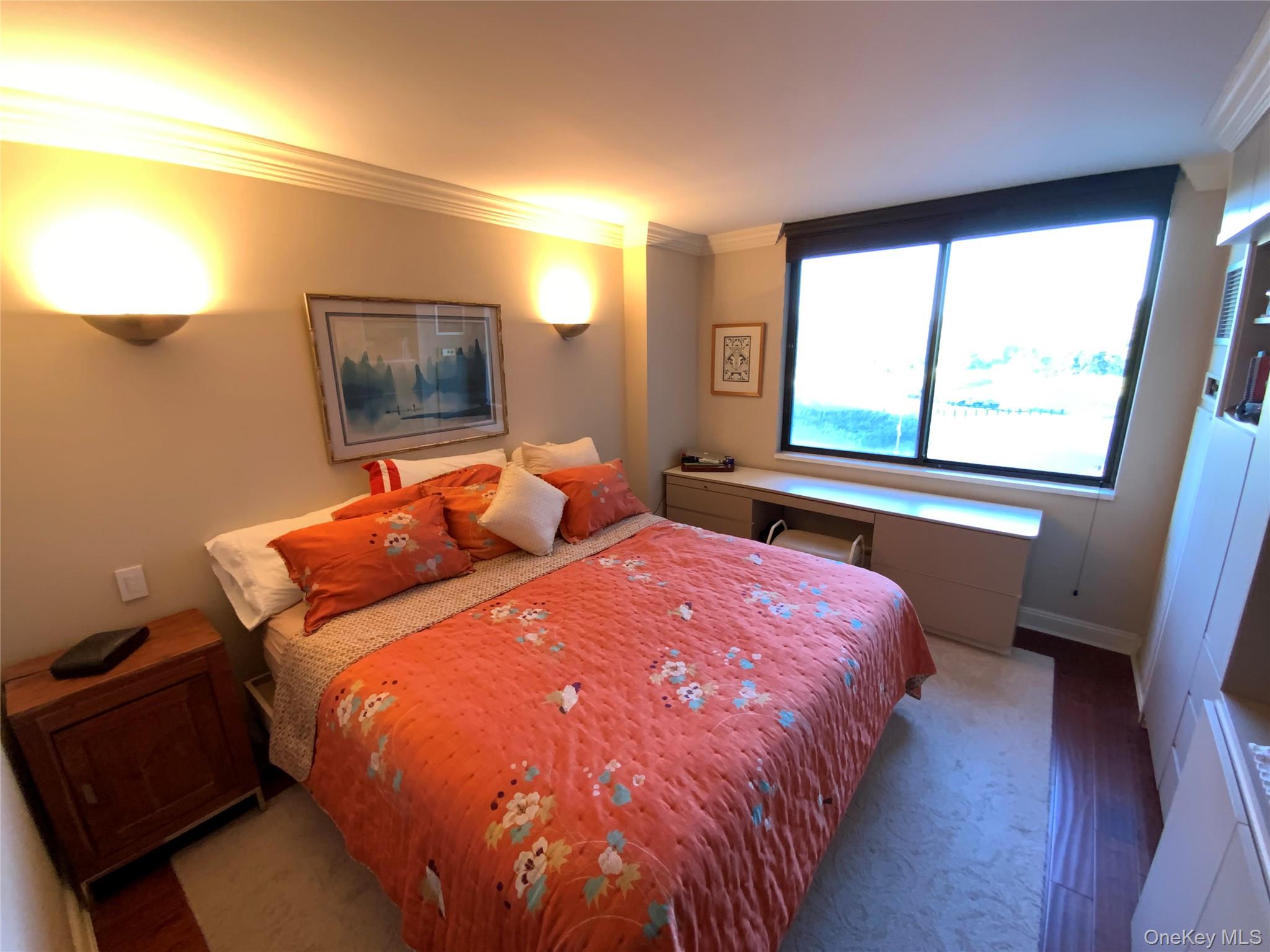 #13 photo, 26910 Grand Central Parkway, クイーンズ区 Floral Park , NY 11005