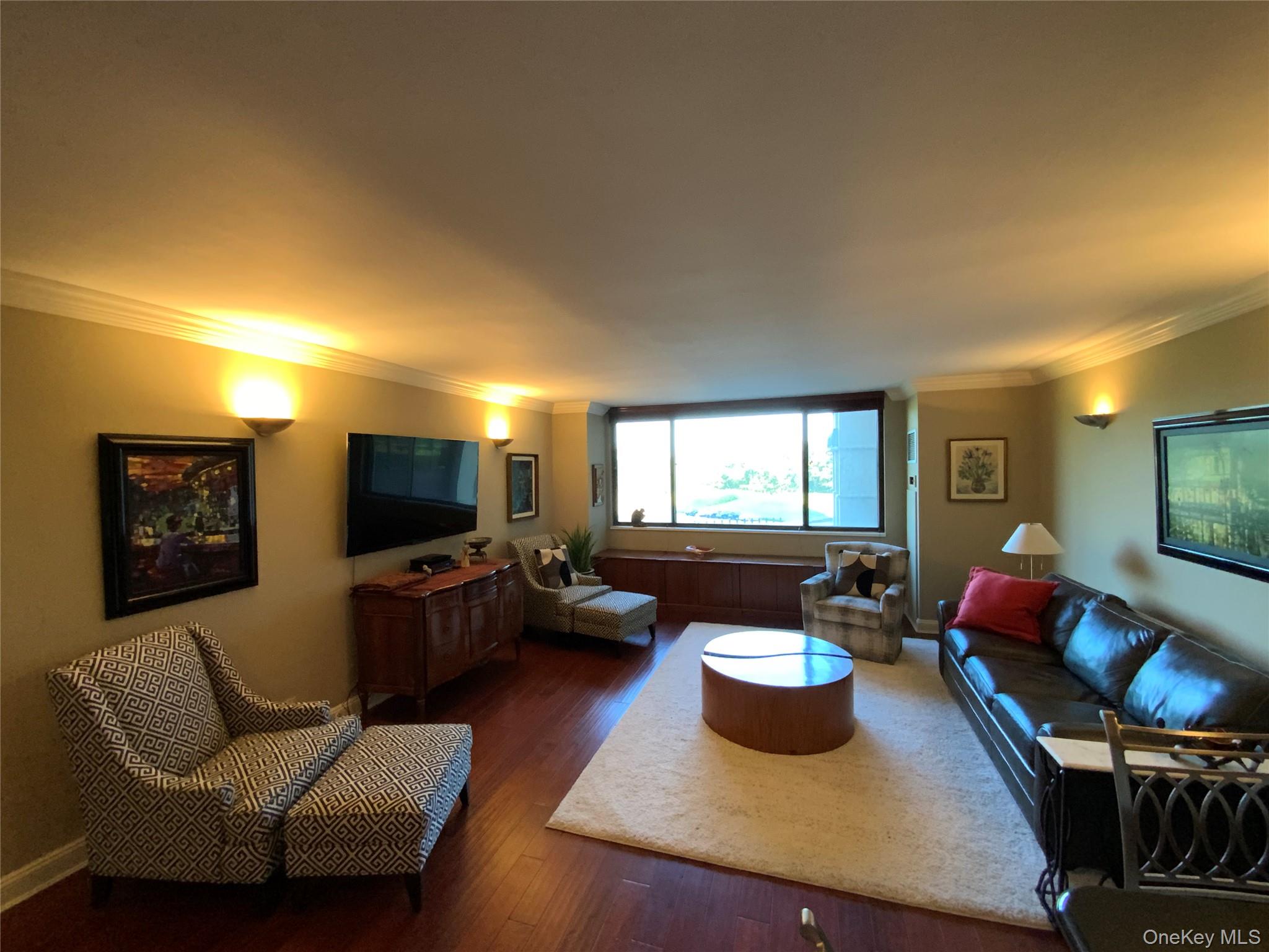 #4 photo, 26910 Grand Central Parkway, クイーンズ区 Floral Park , NY 11005