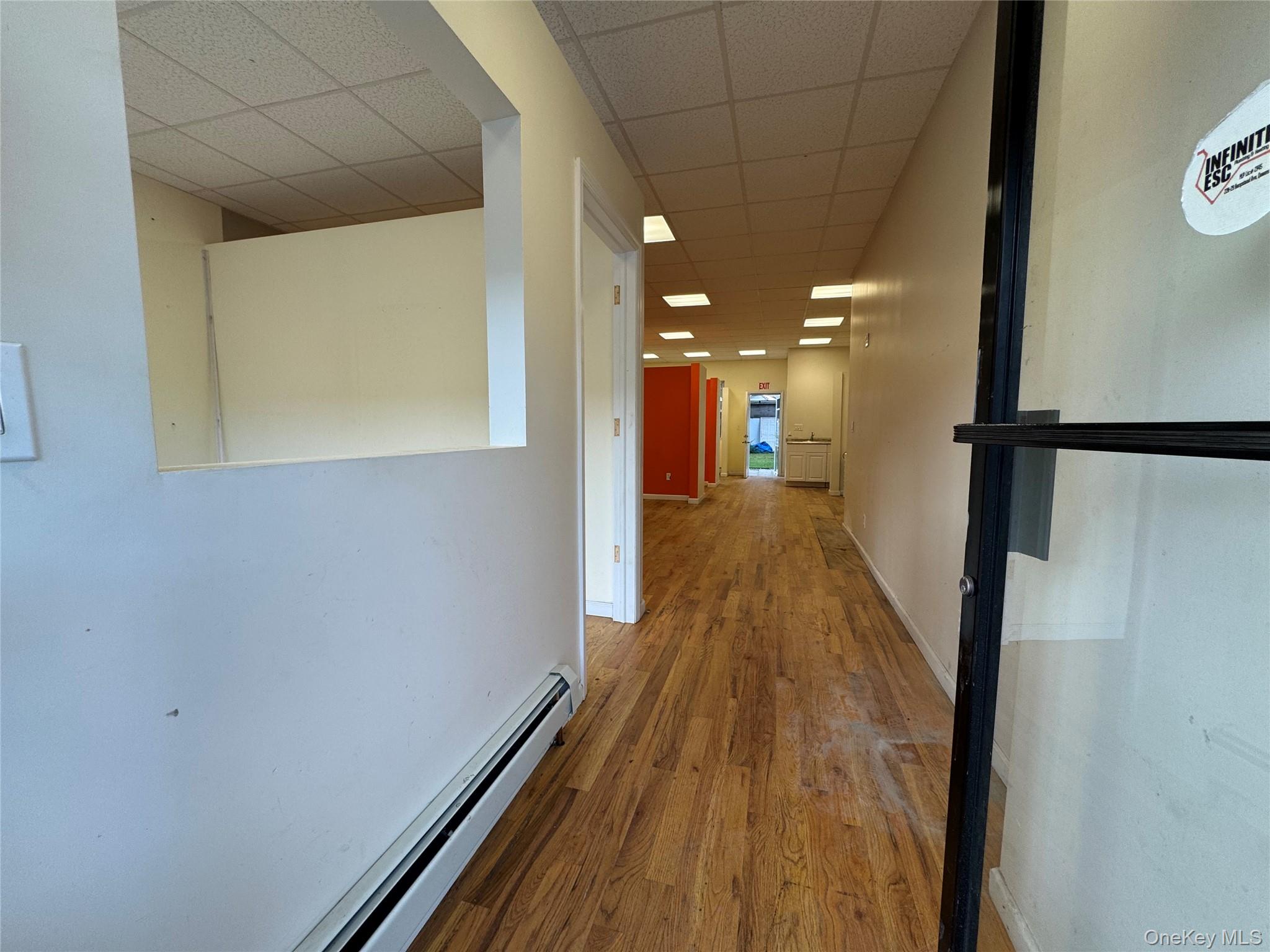 #10 photo, 220-29 Hempstead Ave, クイーンズ区 Queens Village , NY 11429