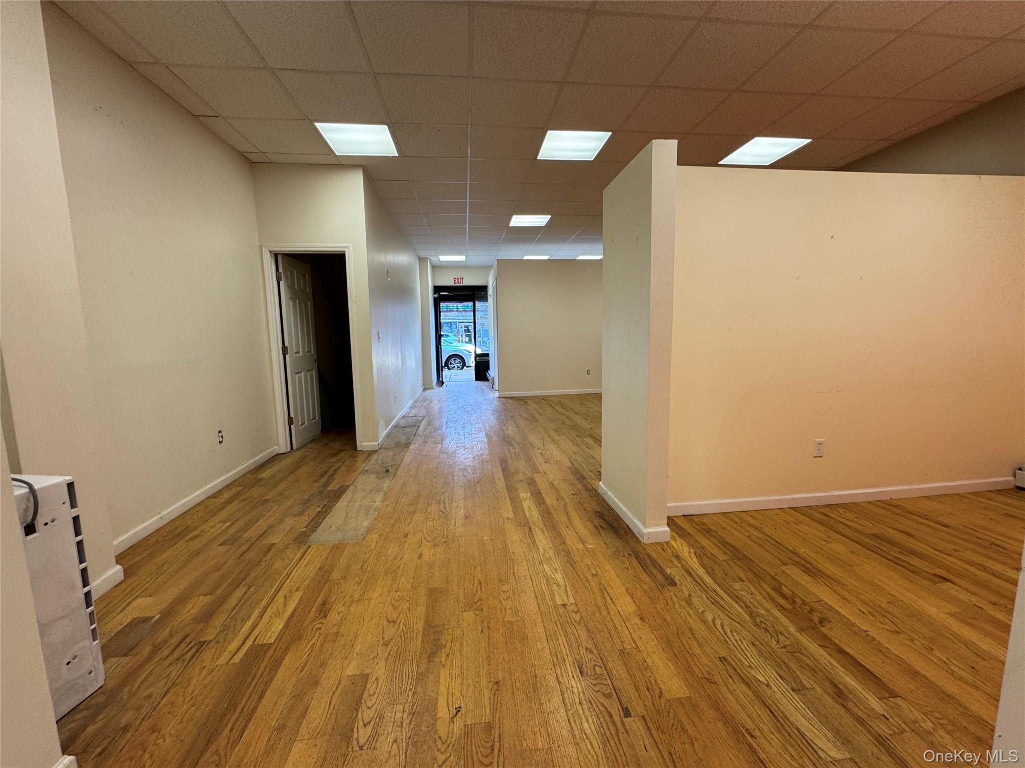 #2 photo, 220-29 Hempstead Ave, クイーンズ区 Queens Village , NY 11429