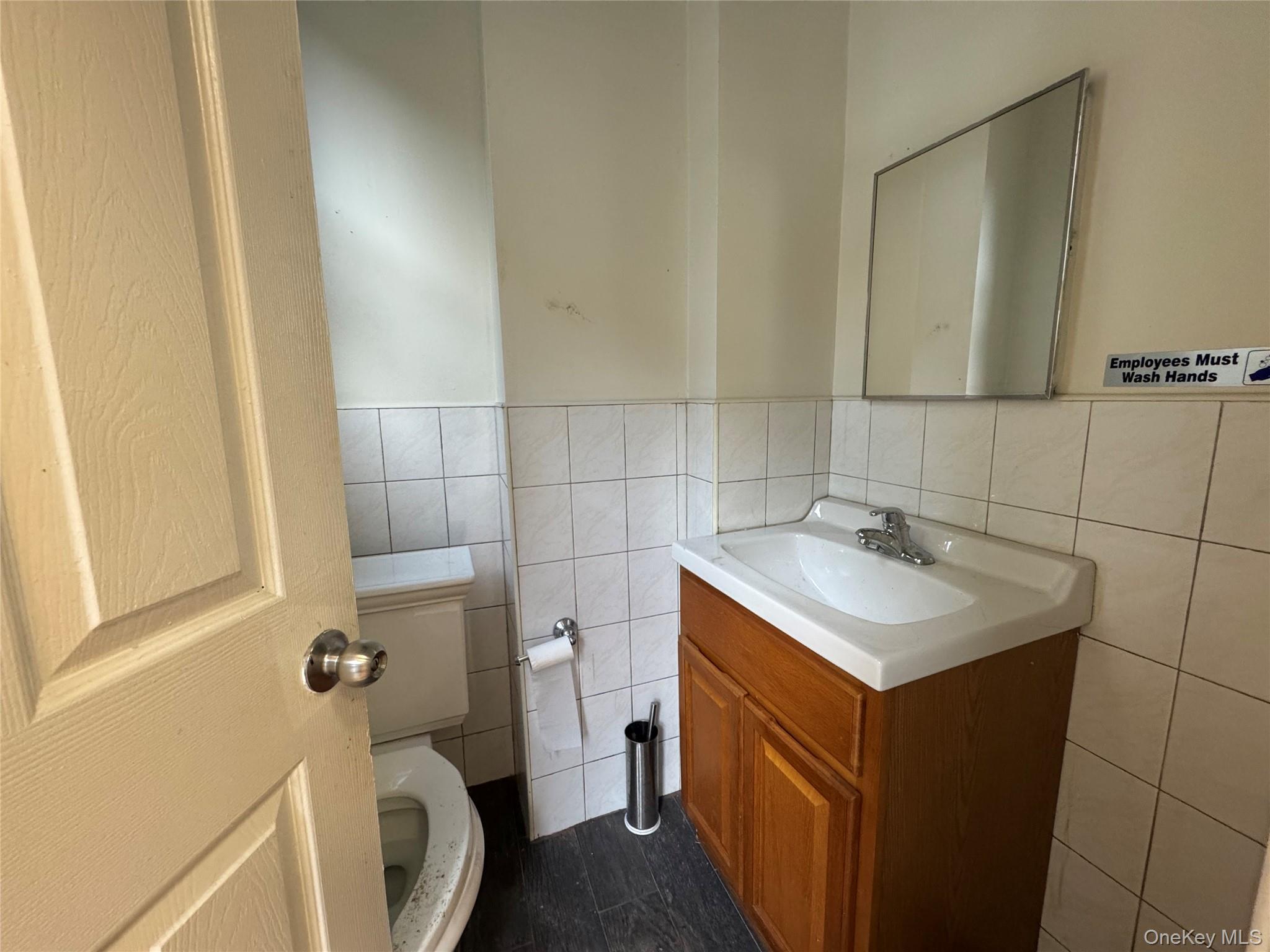 #3 photo, 220-29 Hempstead Ave, クイーンズ区 Queens Village , NY 11429