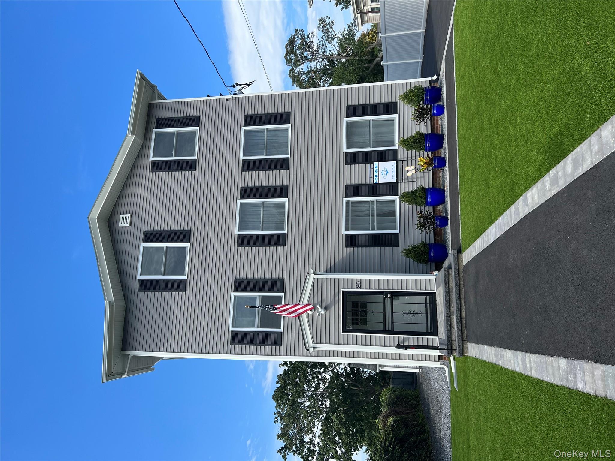 #15 photo, 80 Grant Avenue, サフォーク郡 Islip , NY 11751