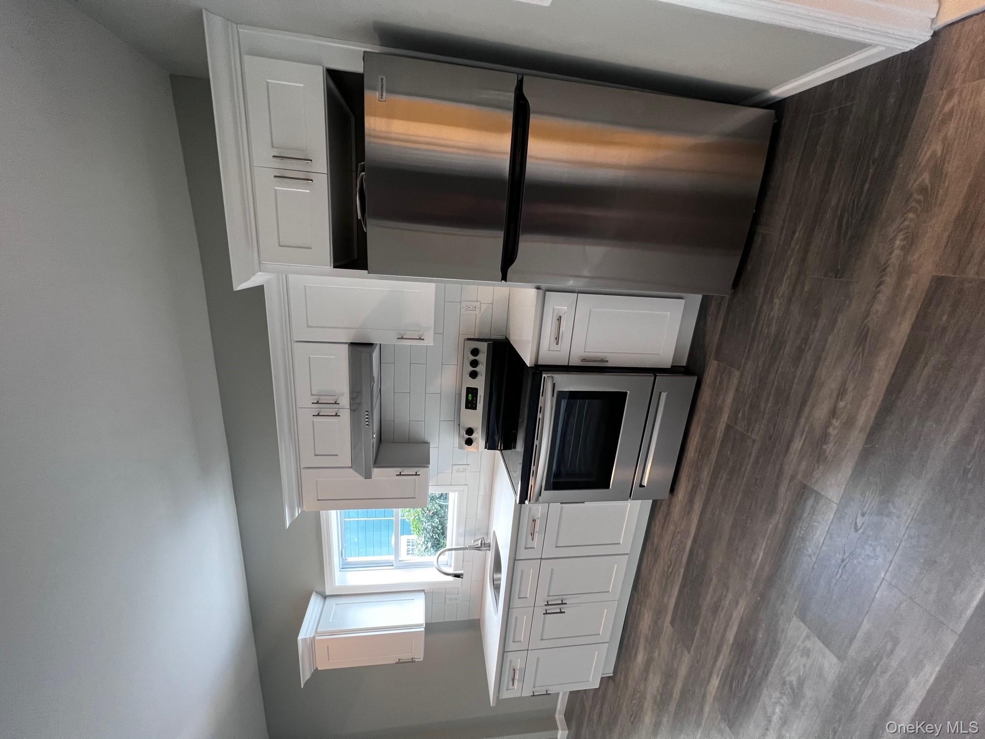 #8 photo, 80 Grant Avenue, サフォーク郡 Islip , NY 11751