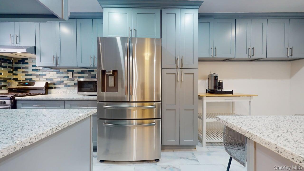 #14 photo, 67-40 Booth Street, クイーンズ区 Rego Park , NY 11374