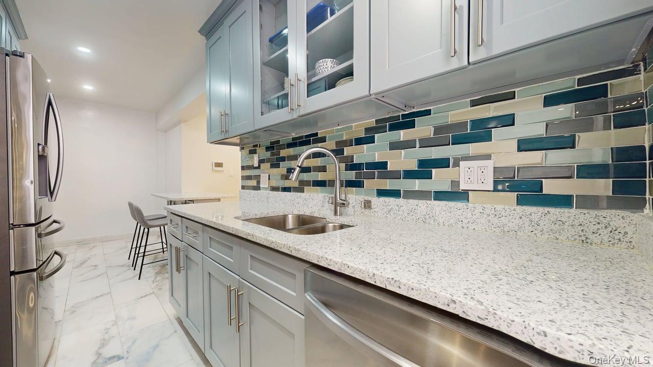 #20 photo, 67-40 Booth Street, クイーンズ区 Rego Park , NY 11374