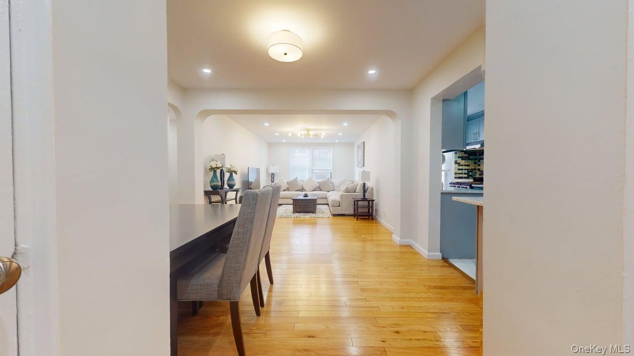 #3 photo, 67-40 Booth Street, クイーンズ区 Rego Park , NY 11374