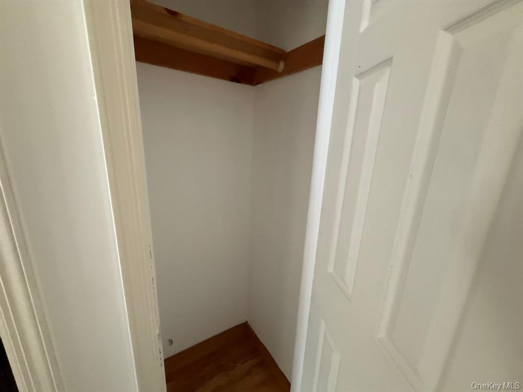 #16 photo, 82 Upton Drive, サフォーク郡 Sound Beach , NY 11789