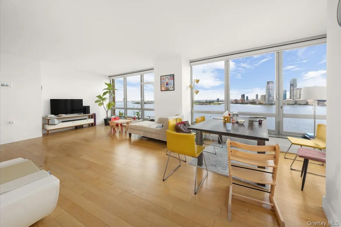 #3 photo, 30 West Street, マンハッタン New York (Manhattan) , NY 10004