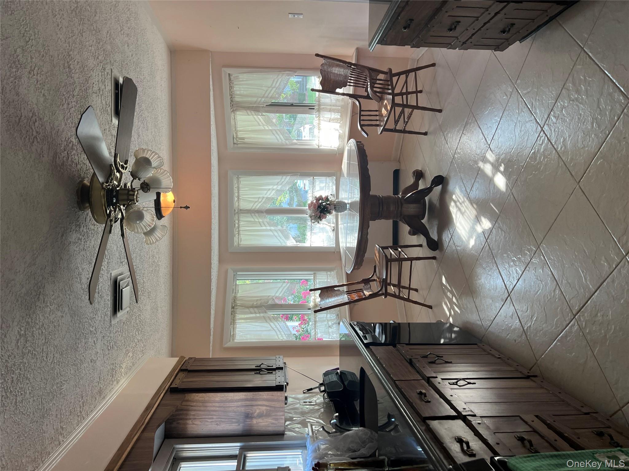 #11 photo, 614 Bond Court, North Merrick , NY 11566