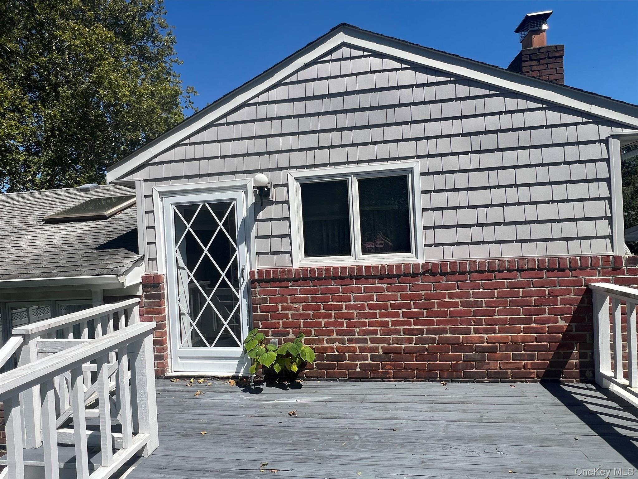 #17 photo, 614 Bond Court, North Merrick , NY 11566