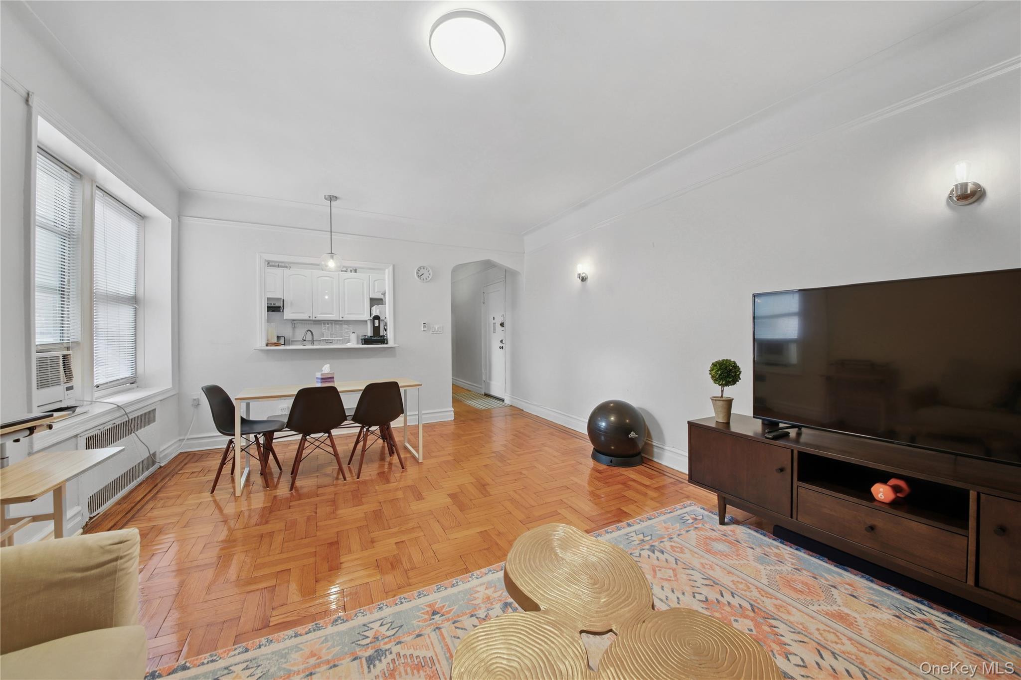 #4 photo, 35-05 72nd Street, Jackson Heights , NY 11372