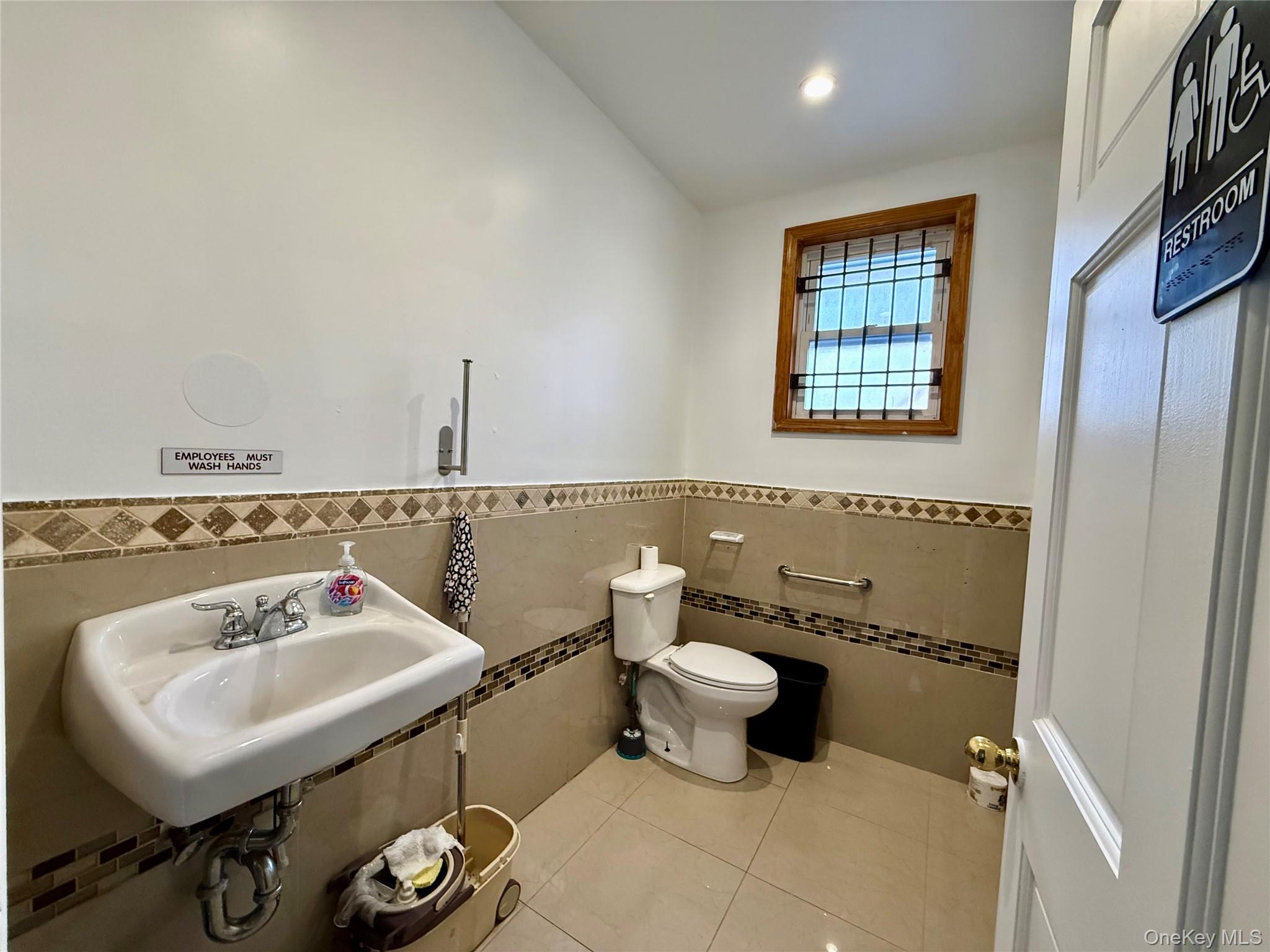 #6 photo, 124-03 18th Avenue, クイーンズ区 College Point , NY 11356