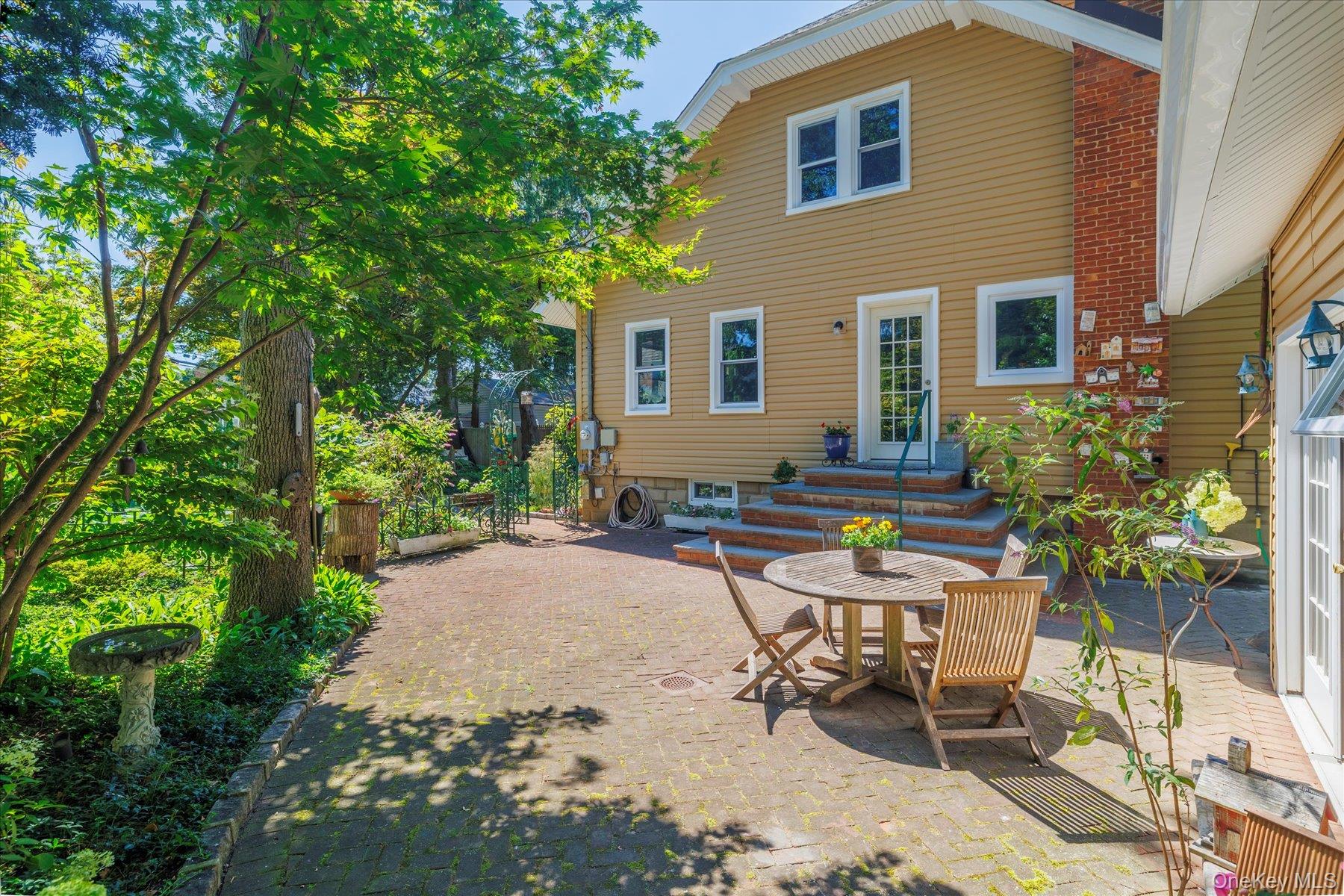 #5 photo, 441 New York Avenue, Baldwin , NY 11510