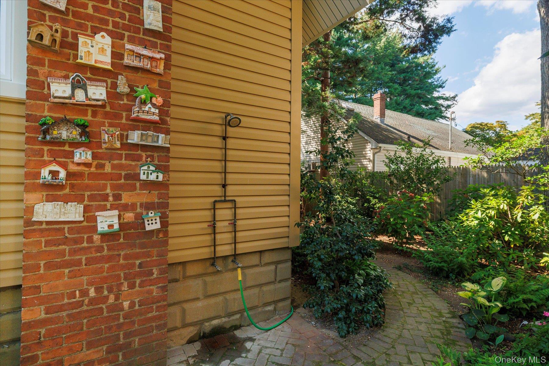 #9 photo, 441 New York Avenue, Baldwin , NY 11510