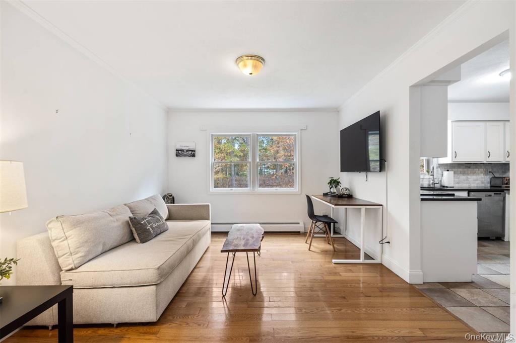 #3 photo, 4 Wooded Lane, サフォーク郡 Hampton Bays , NY 11946