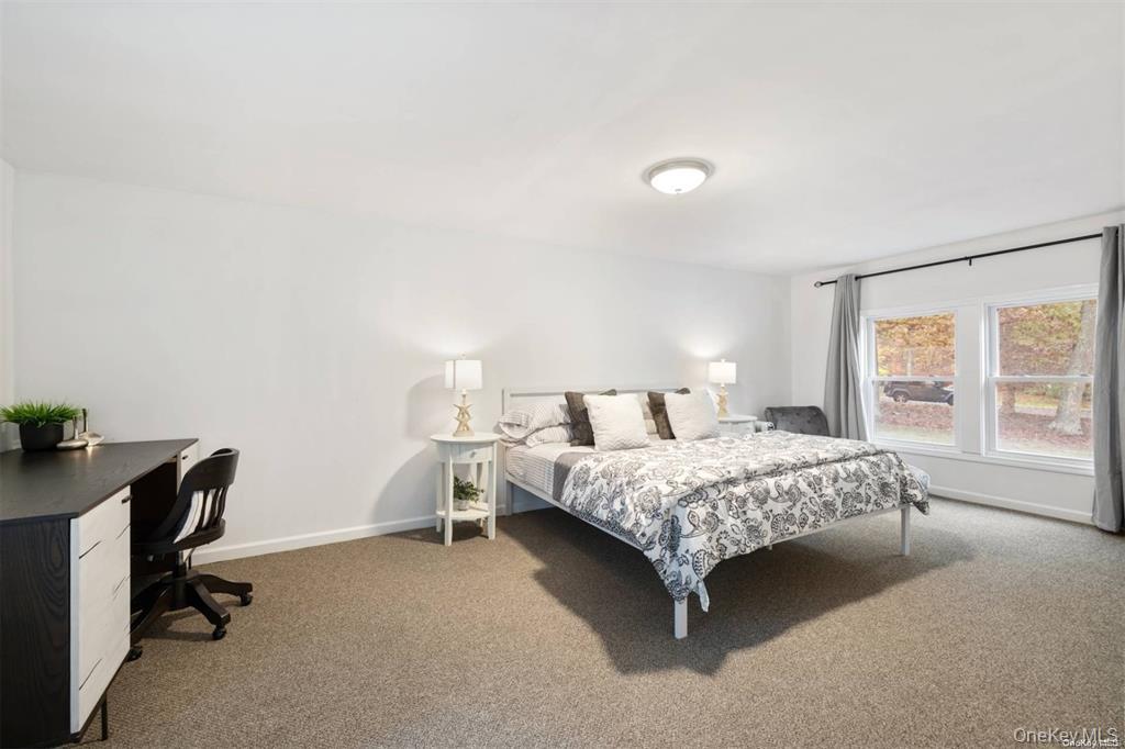 #7 photo, 4 Wooded Lane, サフォーク郡 Hampton Bays , NY 11946