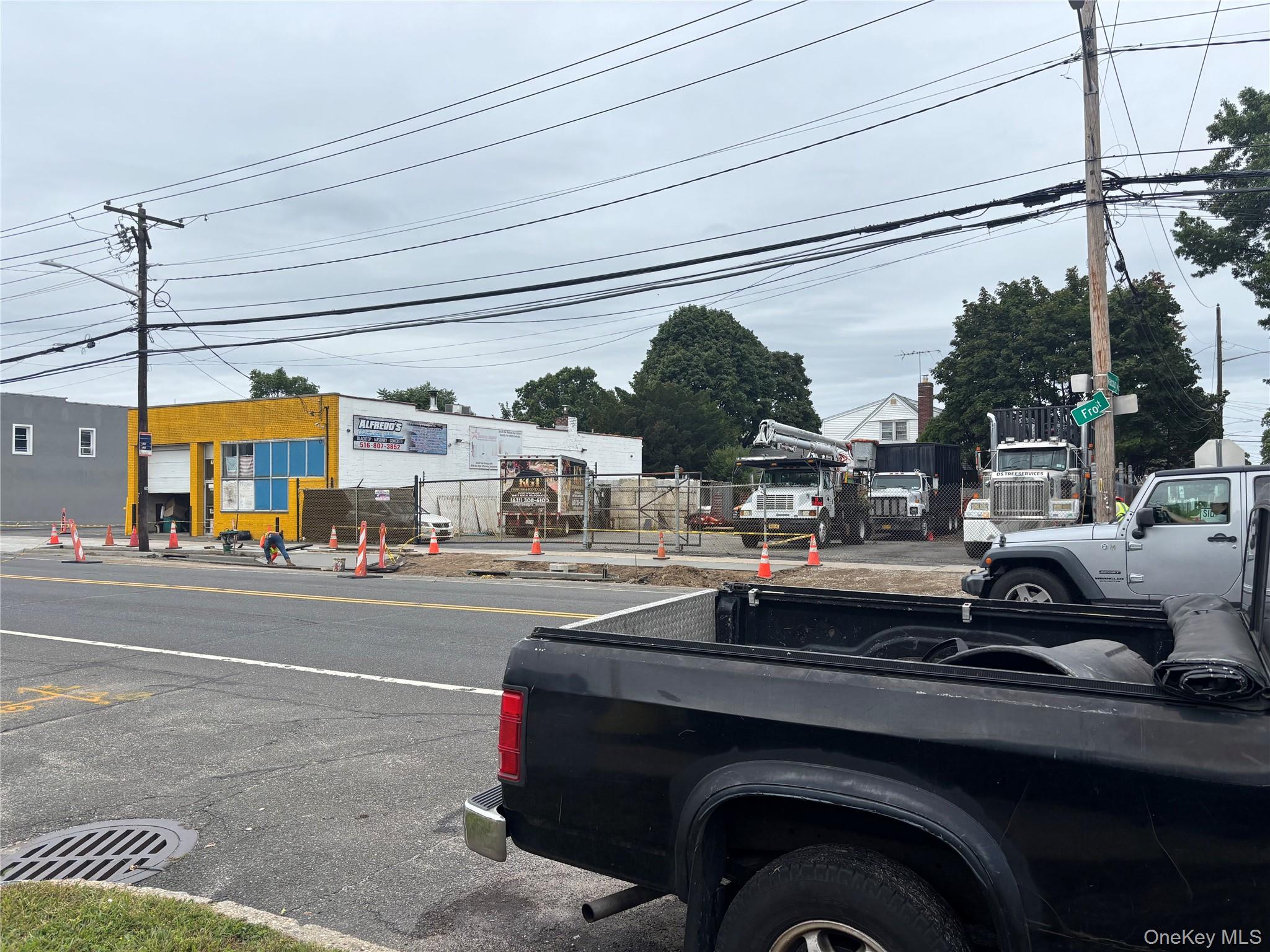 #3 photo, 1065 Front Street, ナッソー郡 Uniondale , NY 11553