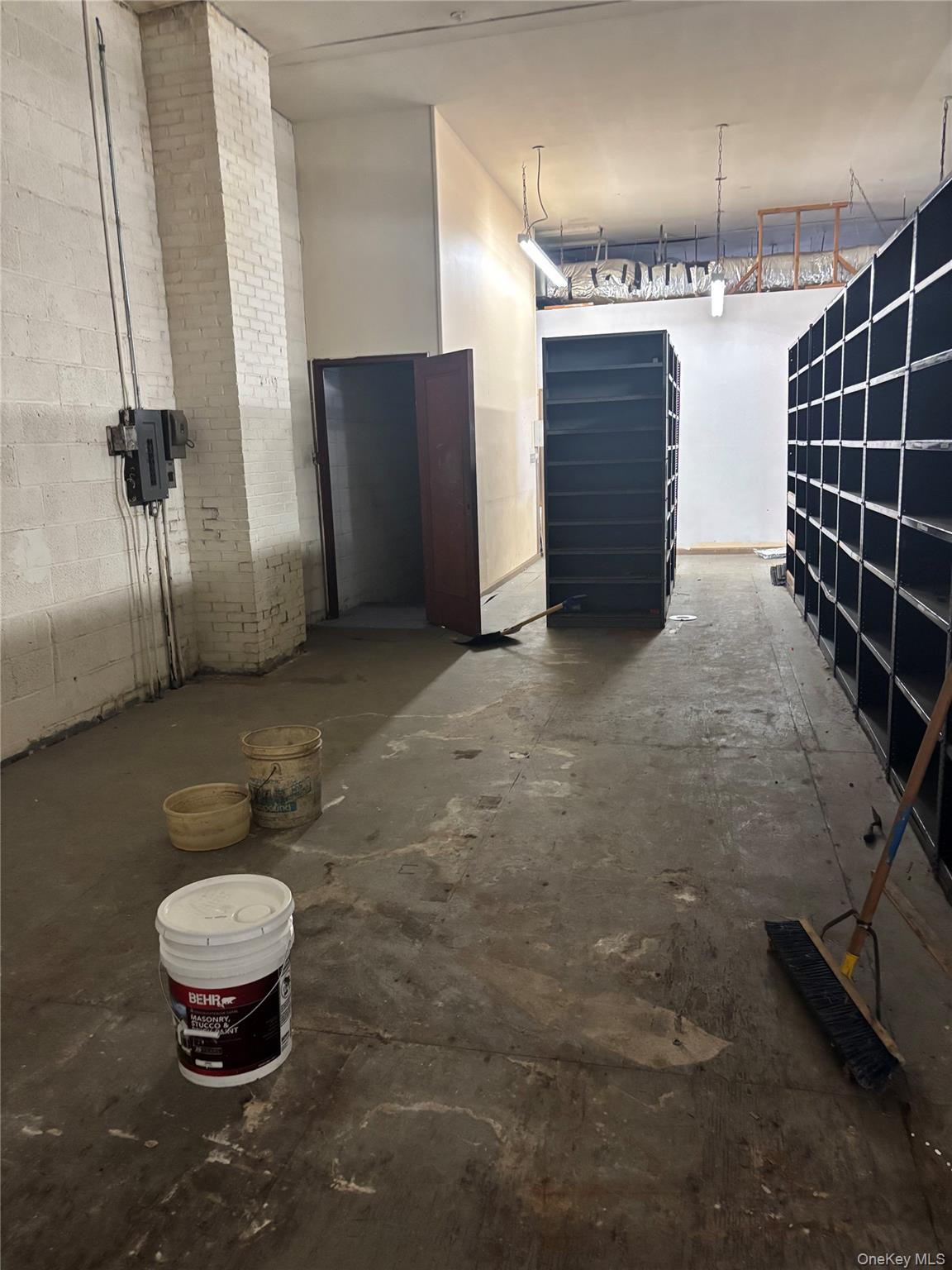 #9 photo, 1065 Front Street, ナッソー郡 Uniondale , NY 11553