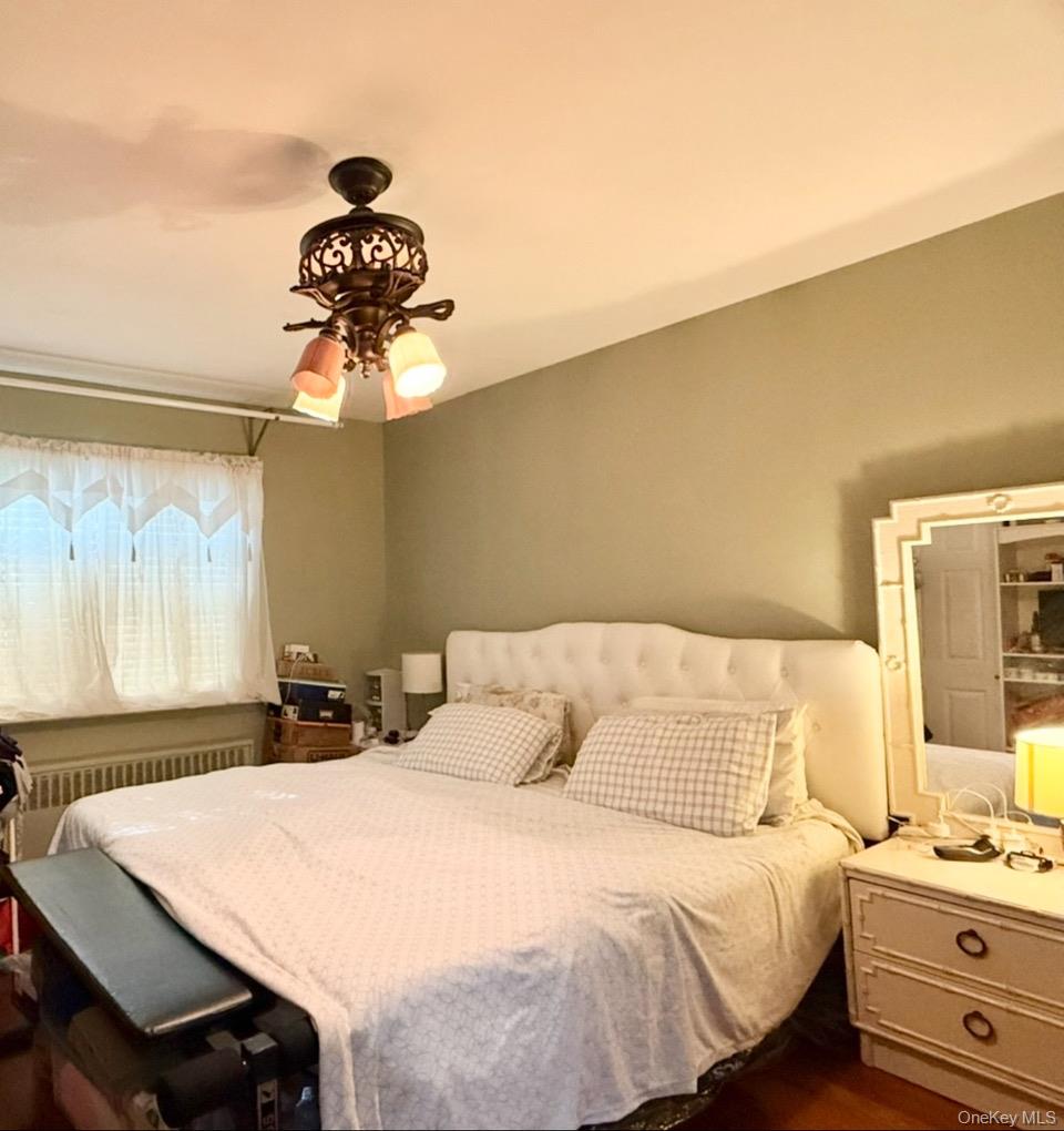 #6 photo, 25-46 Bayside Lane, Flushing , NY 11358