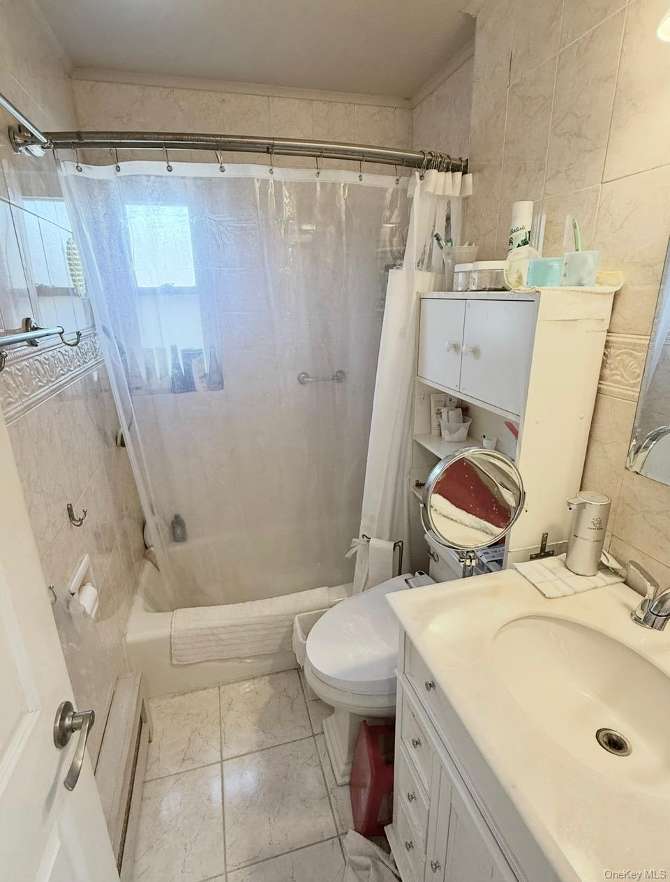 #7 photo, 25-46 Bayside Lane, Flushing , NY 11358