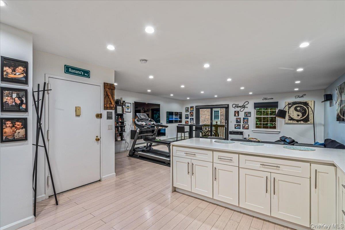 #10 photo, 208-06 Robert Road, Bayside , NY 11360