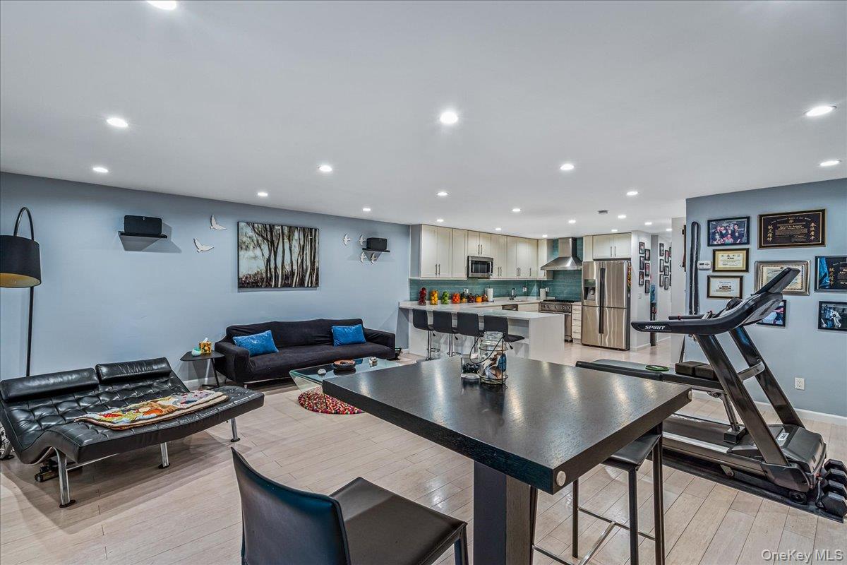 #14 photo, 208-06 Robert Road, Bayside , NY 11360