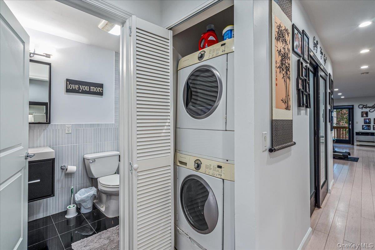 #15 photo, 208-06 Robert Road, Bayside , NY 11360