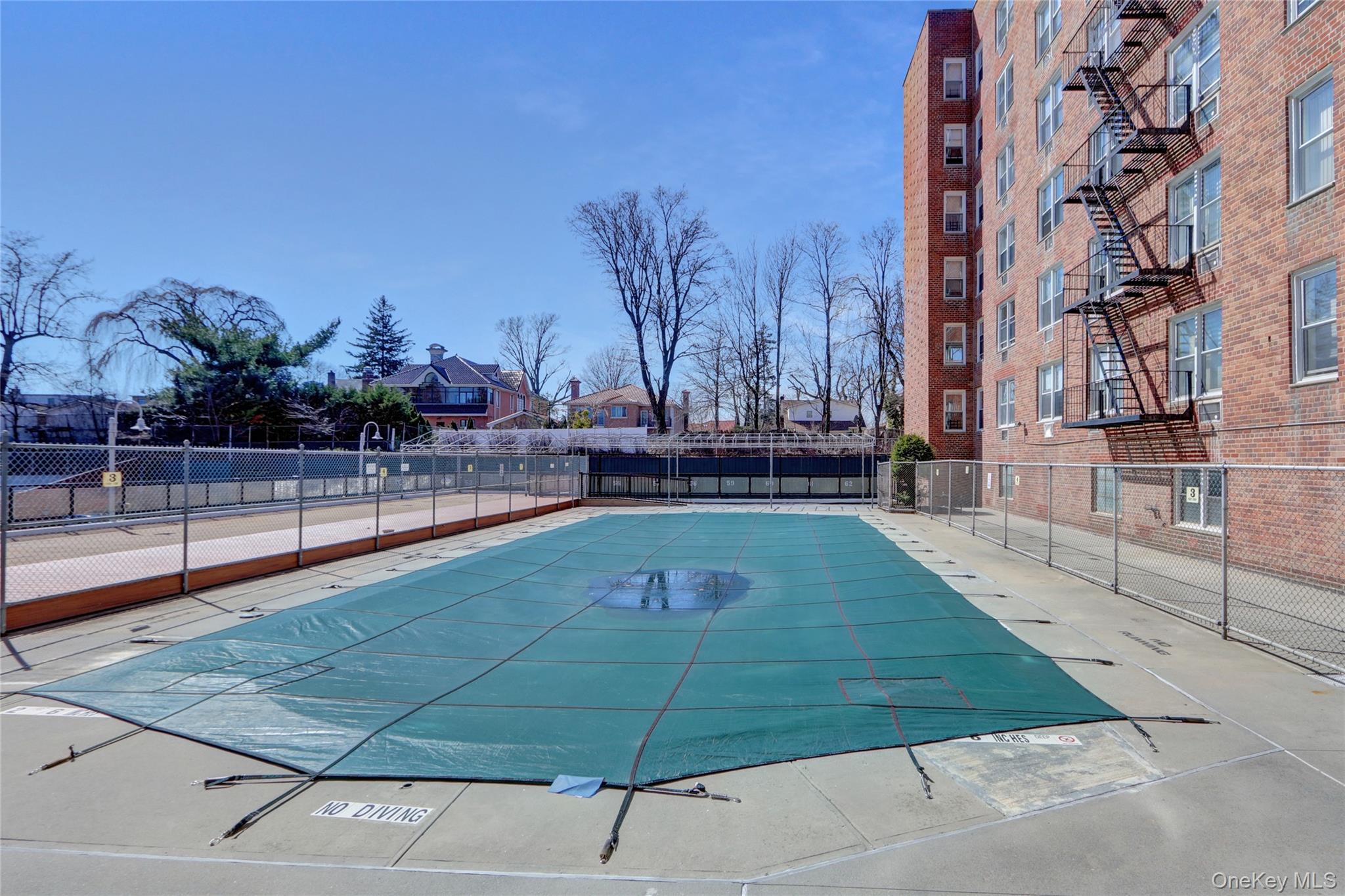 #12 photo, 54-40 Little Neck Parkway, 皇后区 小颈 Little Neck , NY 11362