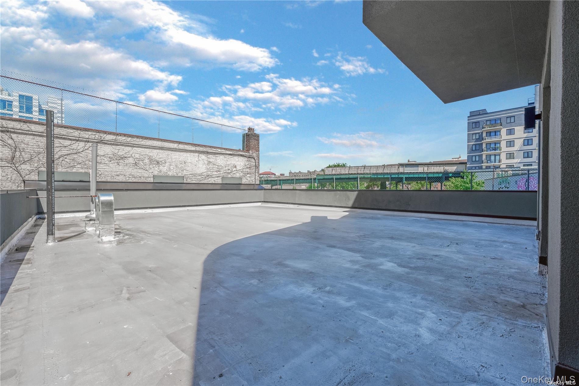 #18 photo, 43-30 52 Street, クイーンズ区 Woodside , NY 11377