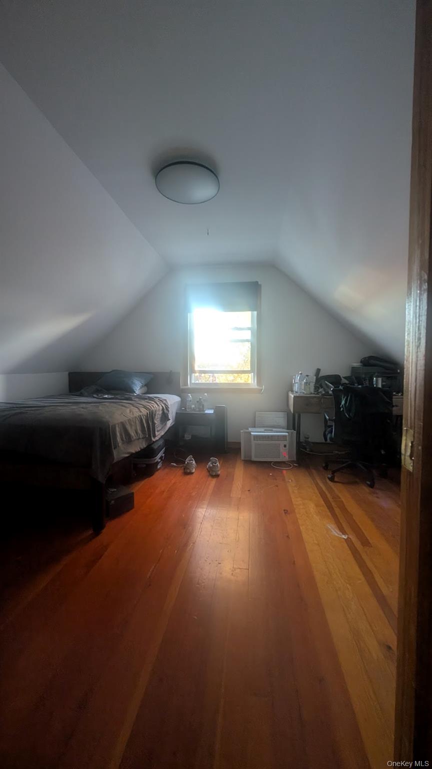 #4 photo, 169-20 21st Road, Whitestone , NY 11357